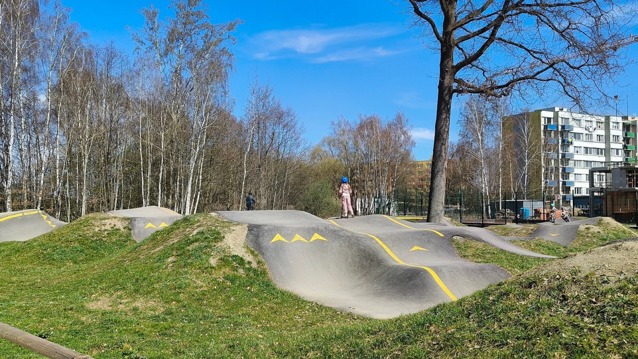 Skatepark: Soběslav, Sídliště Svákov, pumptrack+skatepark 01