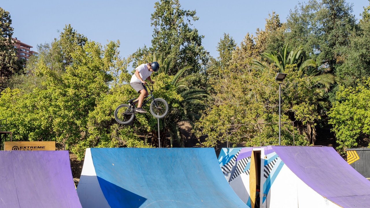 Skatepark Parque Araucano: BMX Freestyle I