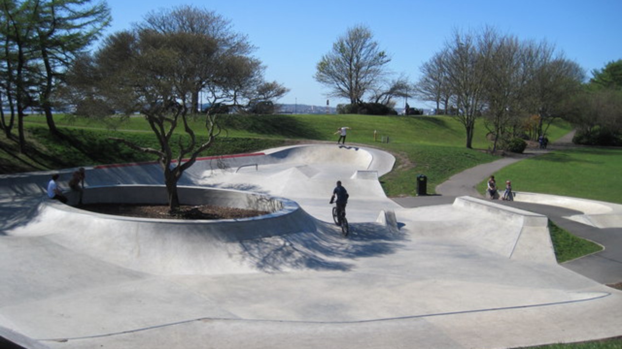 Otterspool Skatepark: Skateboard Park, Otterspool