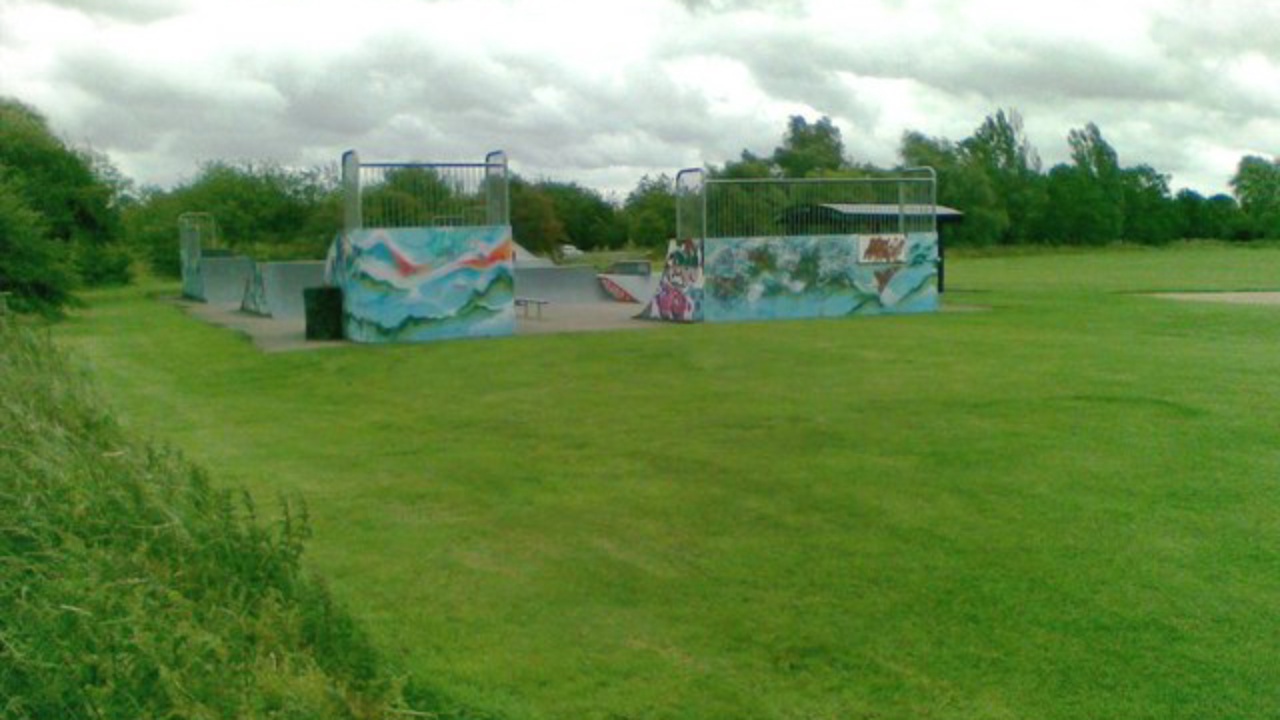Skatepark: Skate park, Ilchester