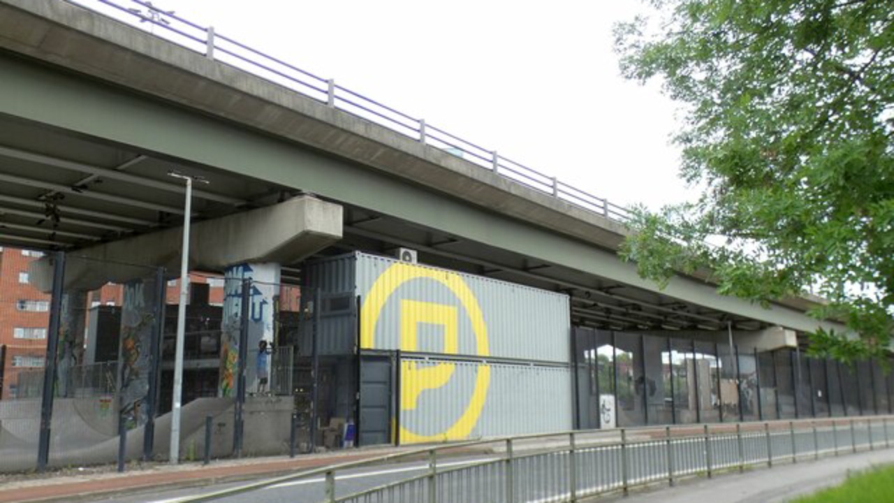 Projekts MCR: Projekts Mcr skateboard park