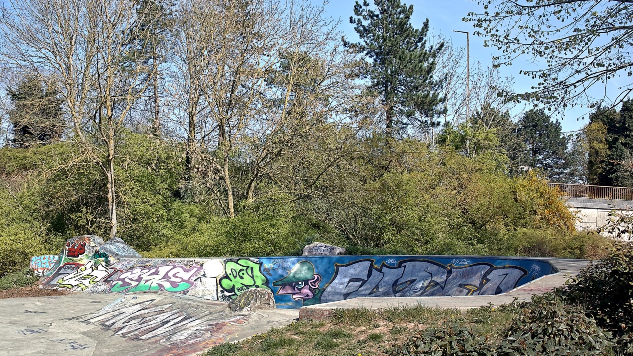 Skatepark: Lambersart piste skatepark