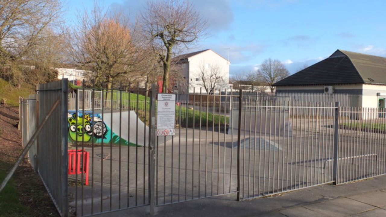 Egerton Skate Park: Tanhouse Skatepark