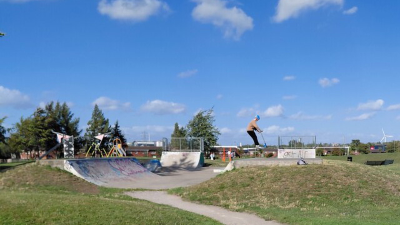 Pepper Road Skatepark: Pepper Road Park - skate park