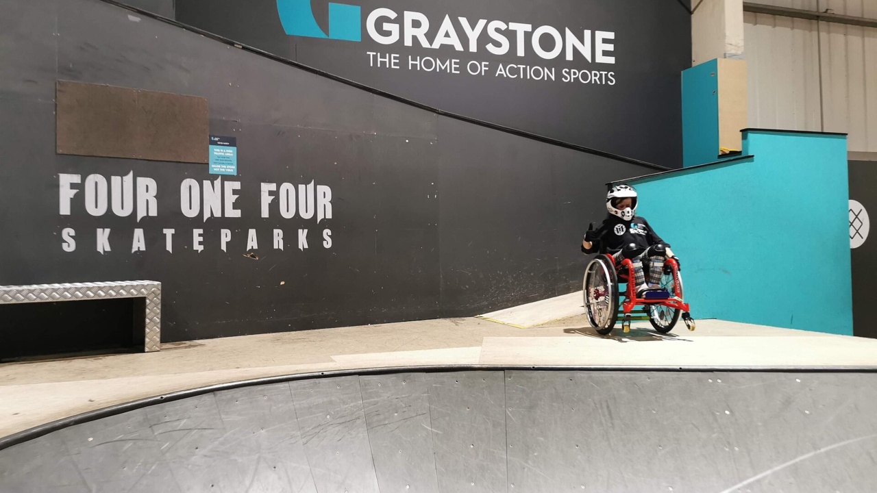 Graystone Action Sports: Summer Finlay WCMX Graystone