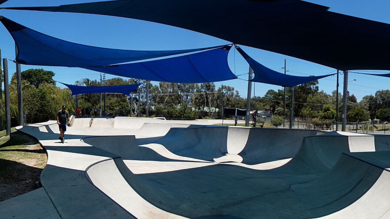 Skatepark: Caloundra Council Skate Bowl - panoramio