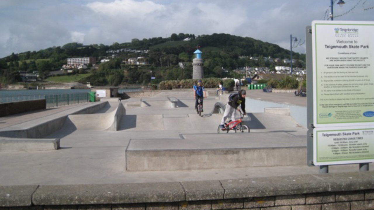 Skatepark: Teignmouth Skate Park