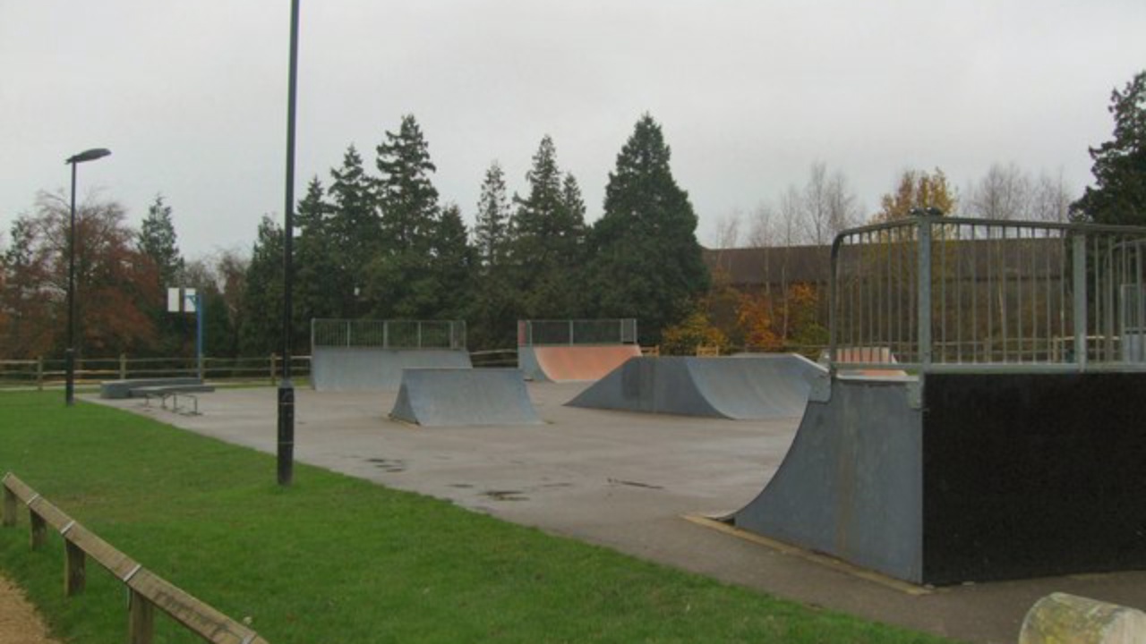 Skatepark: Skate Park in St John's Park