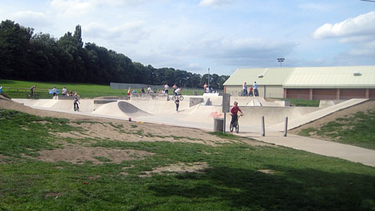 Thornes Park Skate Park: Wakefield Skate Park - geograph.org.uk - 1441774