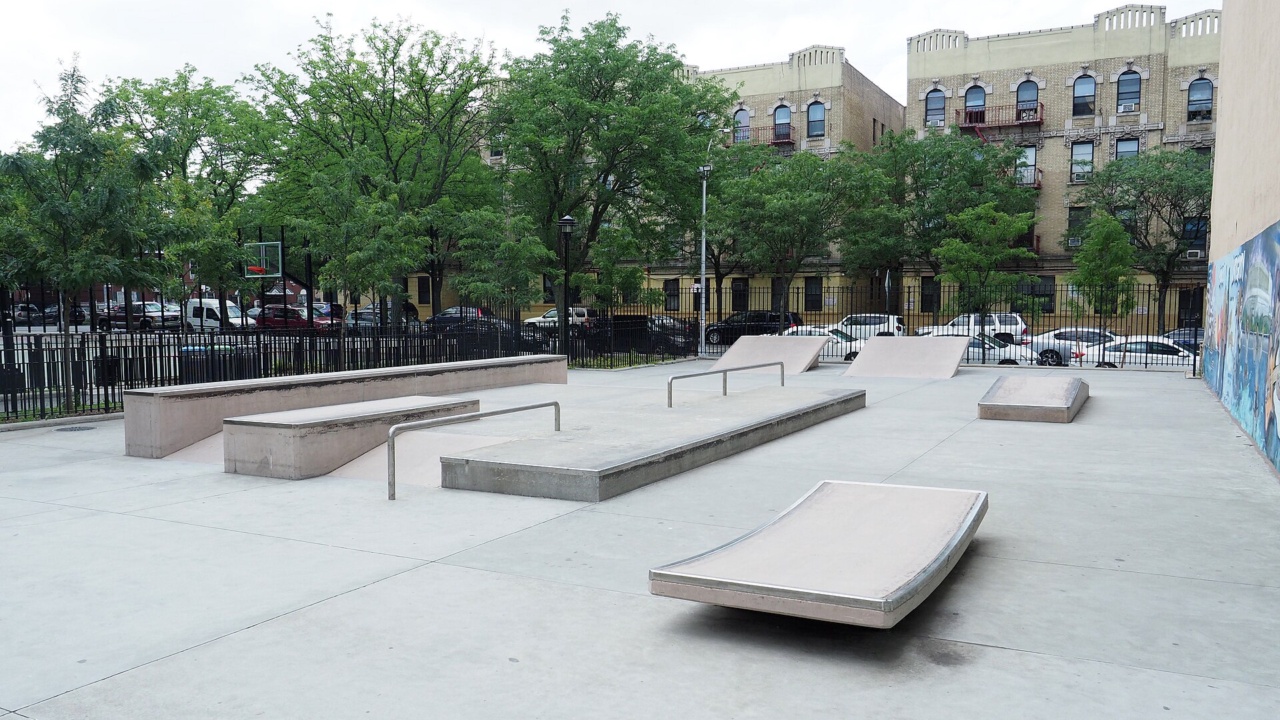 Al Quiñones Skatepark: Playground 52, Bronx, NY (Skate Park)