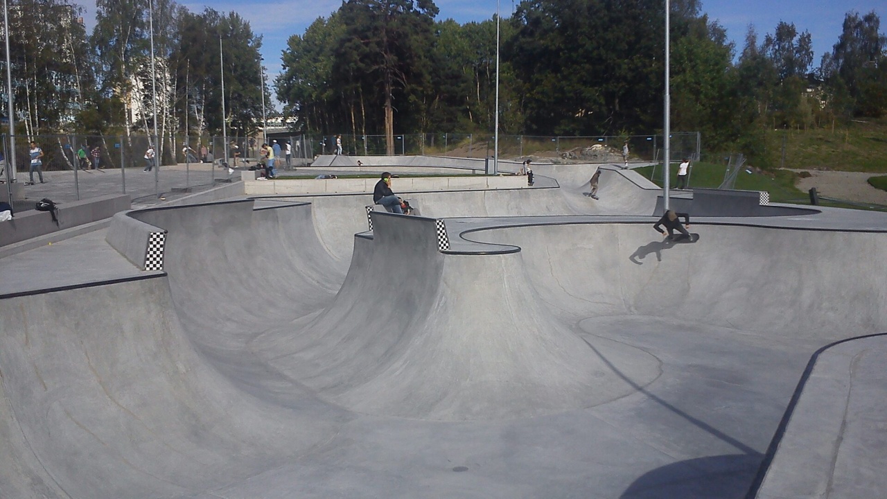 Högdalens Skatepark: Highvalley Skatepark (7961927896)