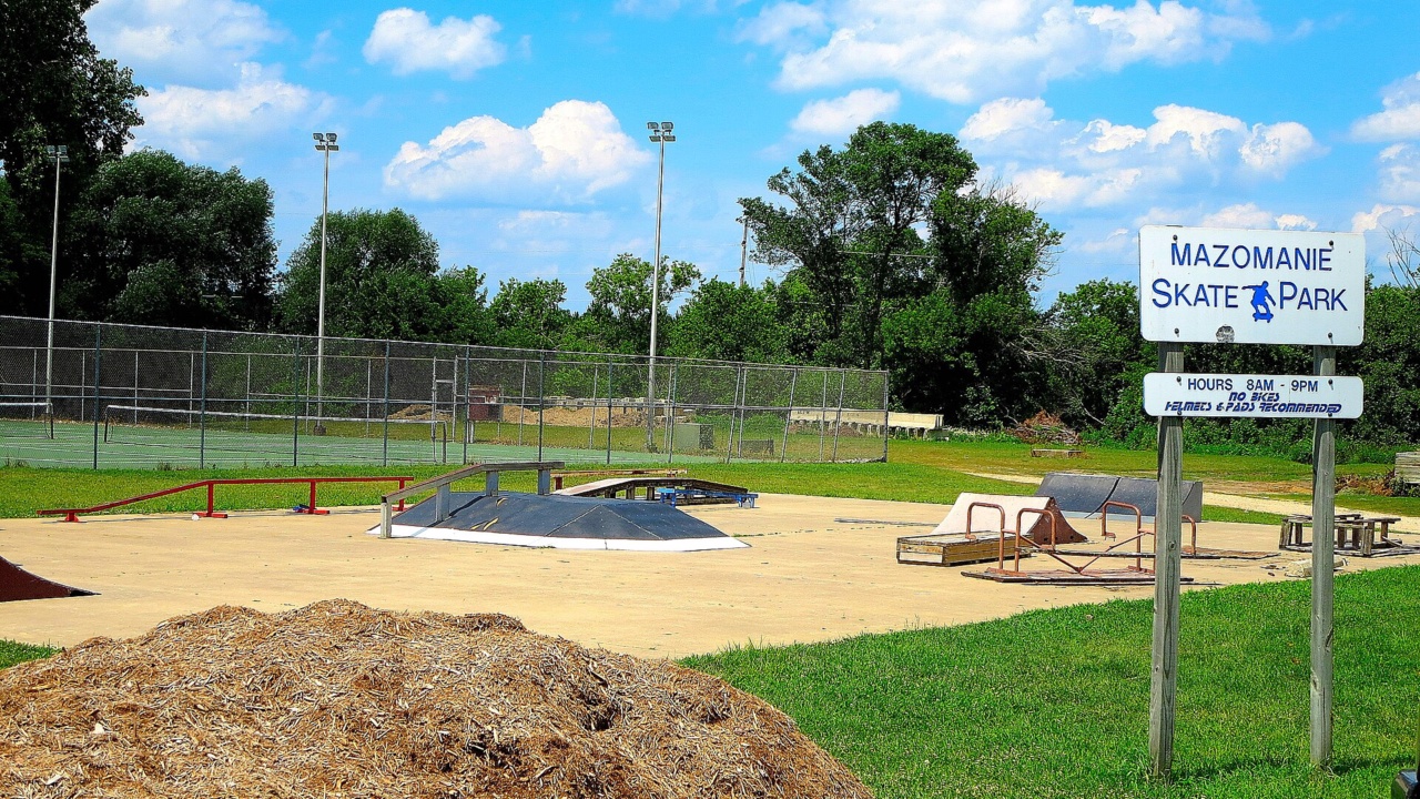 Skatepark: Mazomanie Skate Park - panoramio