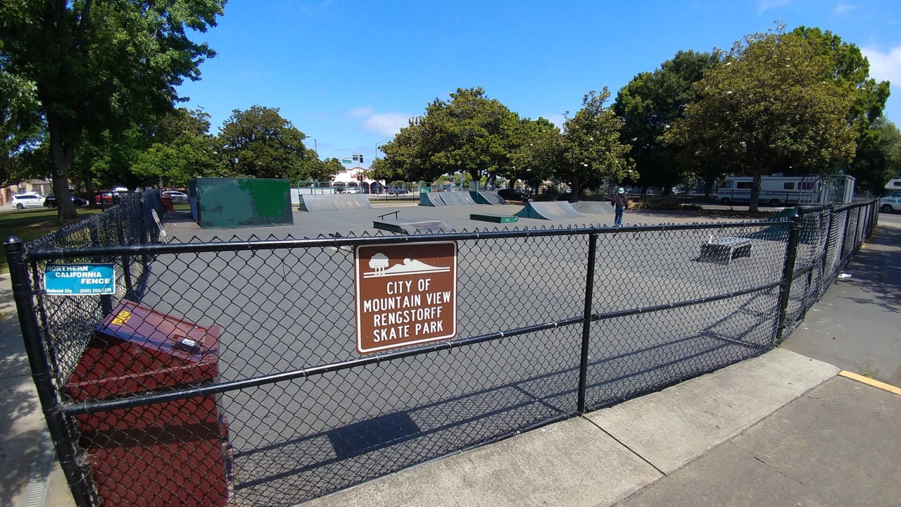 Rengstorff Skatepark: Rengstorff Skate Park, Mountain View, California, June 2019