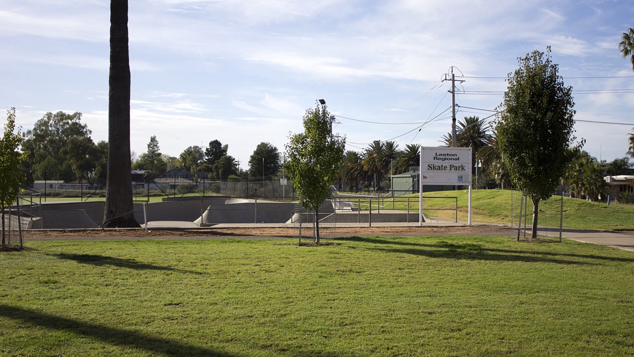 Skatepark: Leeton Regional Skate Park