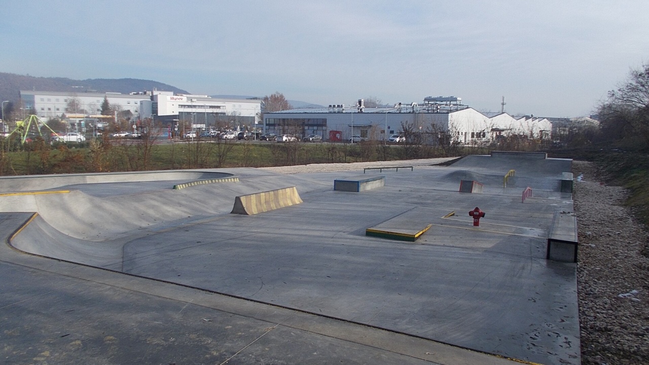 Skatepark: Skatepark, Feketerét Straße 2, 2024 Törökbálint