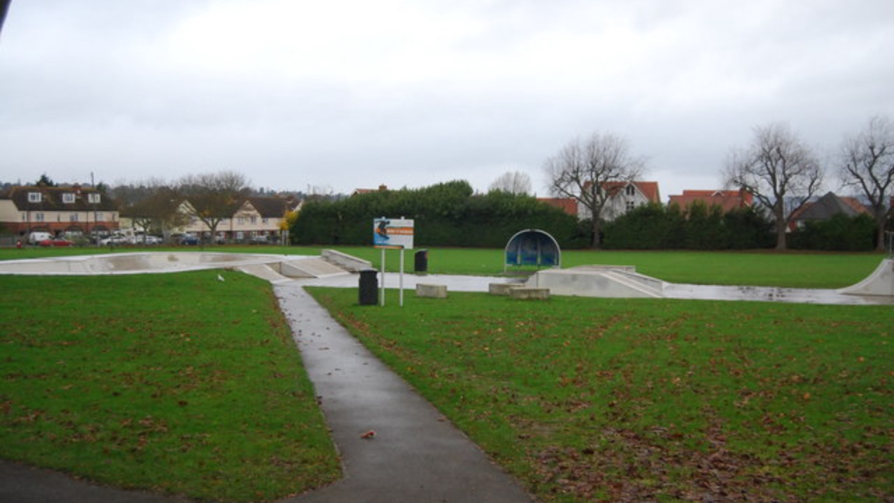 Skatepark: Skate park, South Park - geograph.org.uk - 2770994