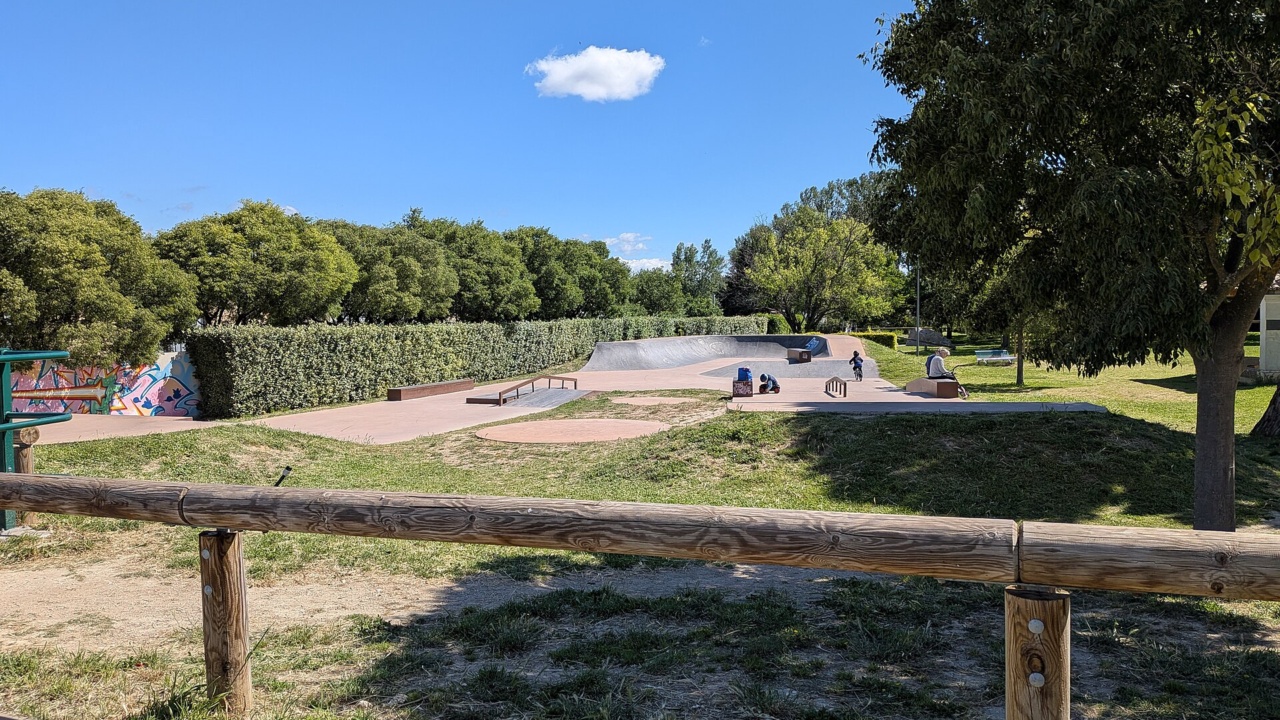Skatepark: Robion - Avenue Albert Camus - Skatepark
