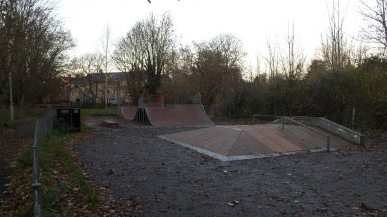 Skatepark: Skatepark in Town Park