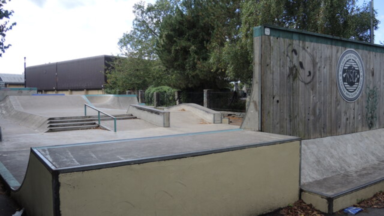 Skatepark: Nailsea Skate Park Project